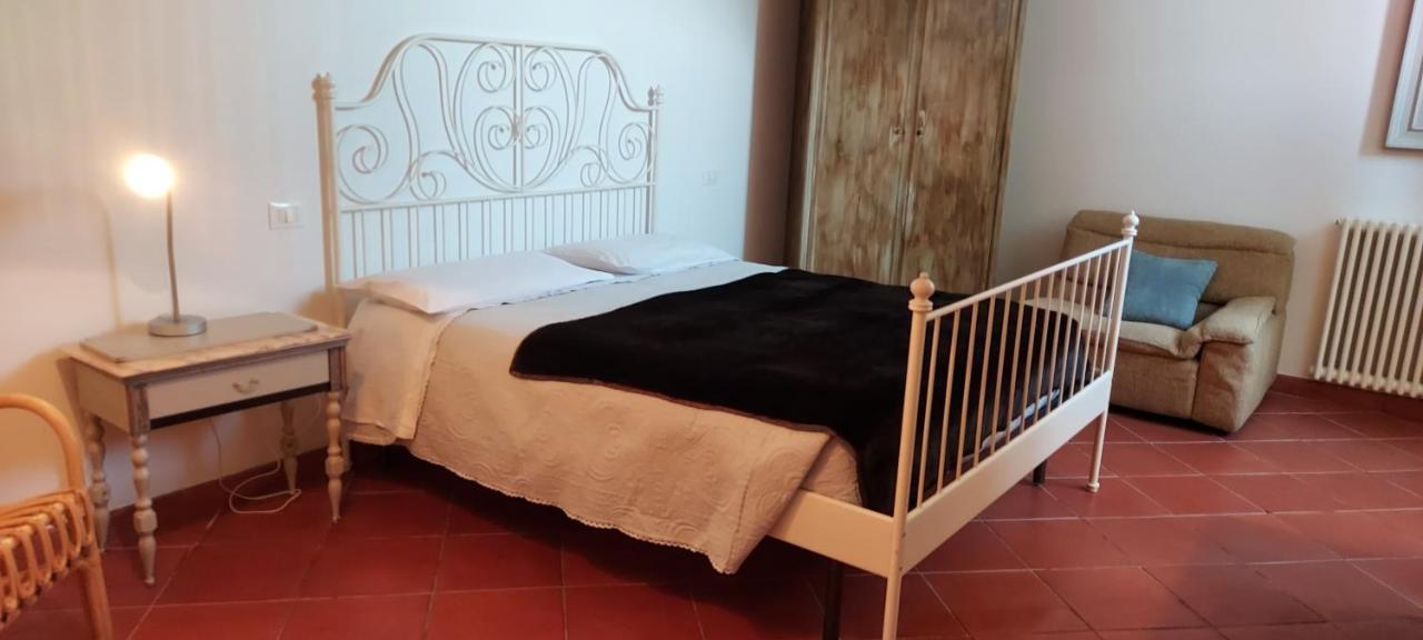 B&B Palazzo Oddo Albenga Exterior photo